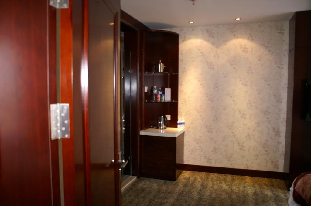 Weigela Park Hotel Dalian Camera foto